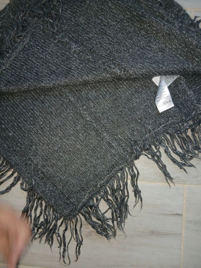 Poncho - photo numéro 2