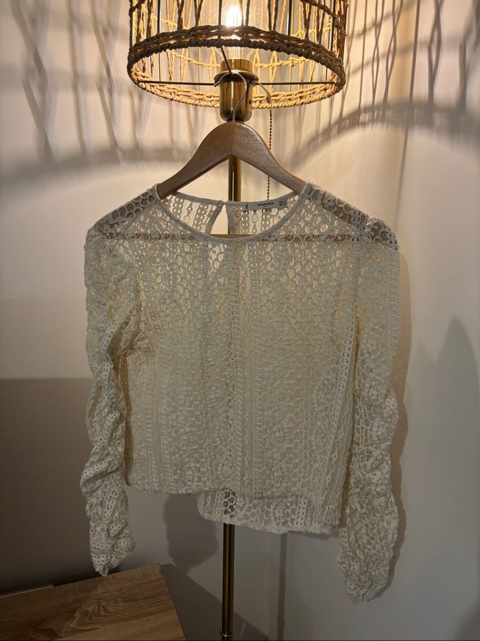 Haut dentelle Mango