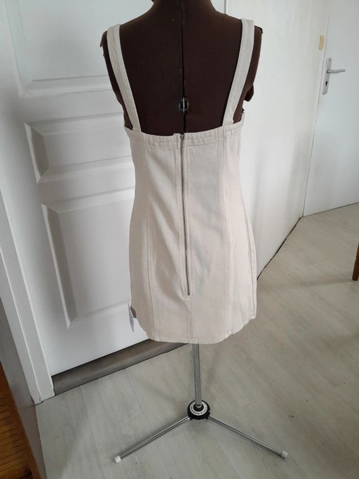 Robe en jean a bretelles Miss Selfridge - photo numéro 2