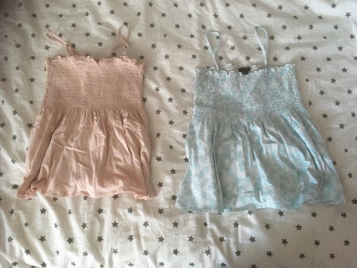 Lot de 2 hauts d’été  rose et bleu taille 10 ans - photo numéro 2