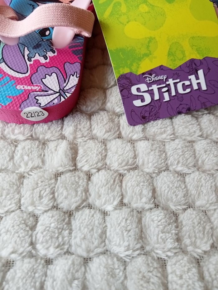 Tongs Lilo Stitch 22/23 - photo numéro 2