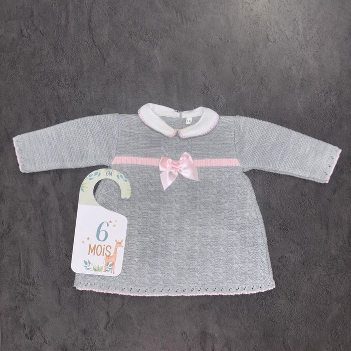 Robe fille grise noeud rose / 6 mois / Très bon état