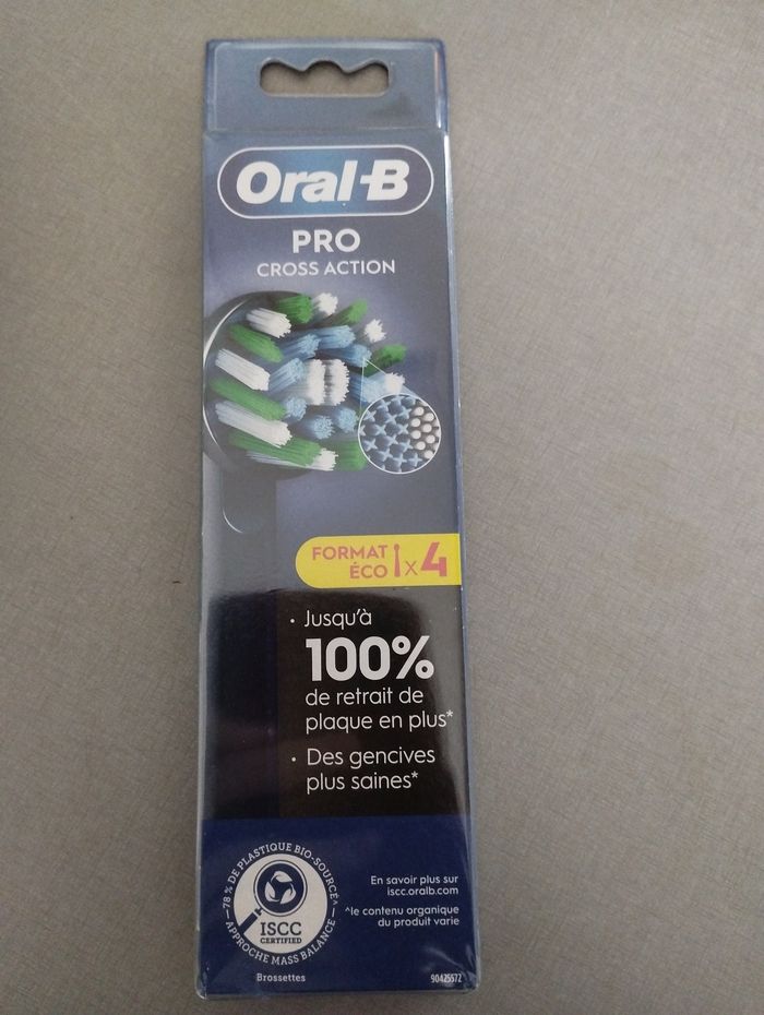 Brossette oral b pro cross action