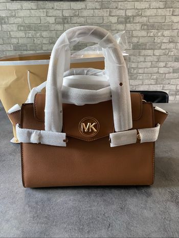 Très beau sac à main Michael Kors