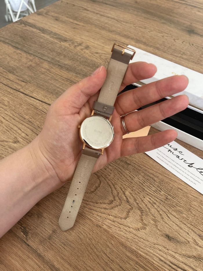 Montre cluse - photo numéro 5