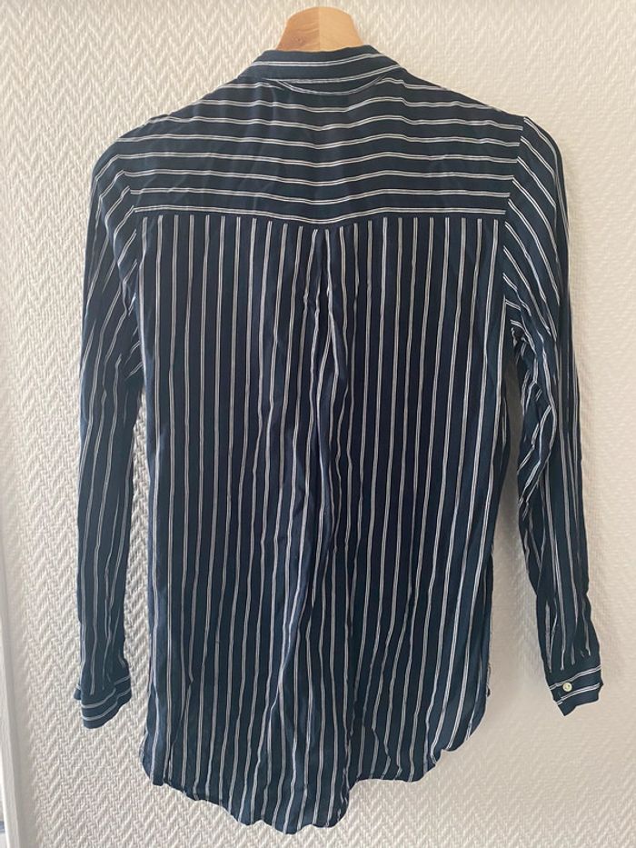 Chemise rayé bleu marine et blanc Kiabi S - photo numéro 2