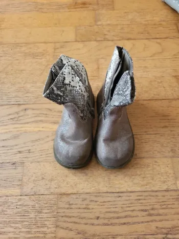 Bottes fille 23