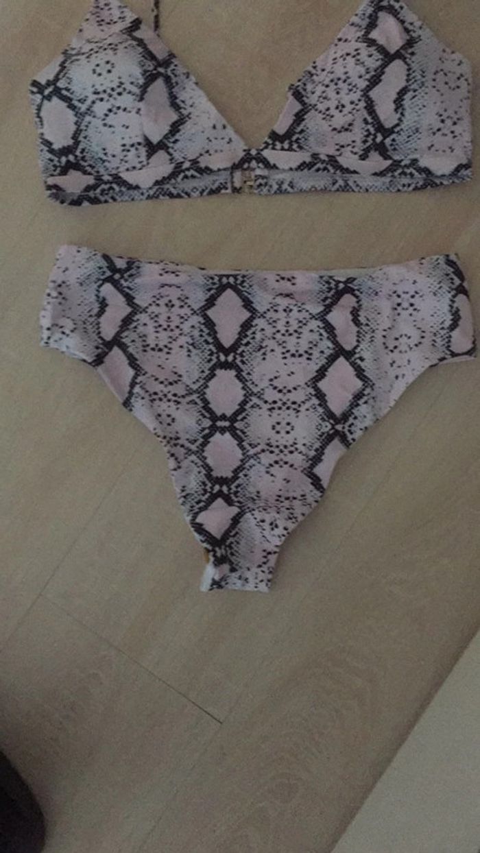 Maillot de bains 2 pièces bikini neuf - photo numéro 5