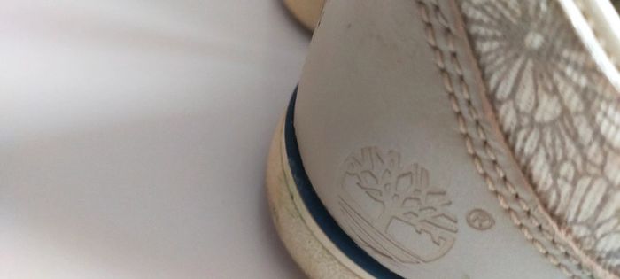 Chaussures Timberland femme pointure 39 - photo numéro 2