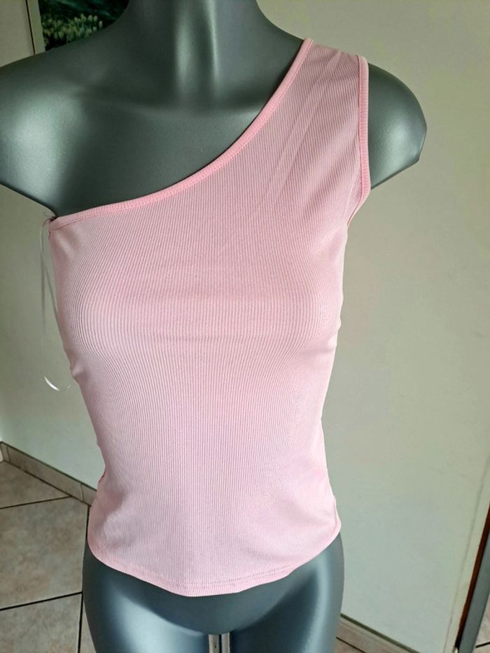 Top rose
