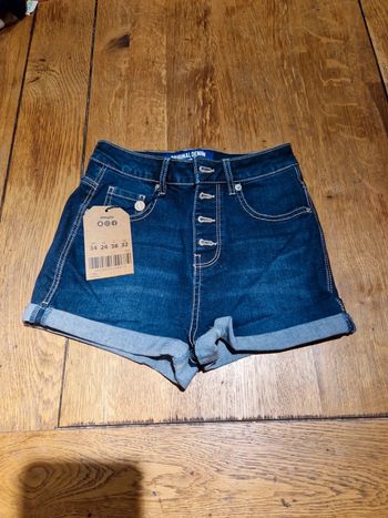 Short Denim