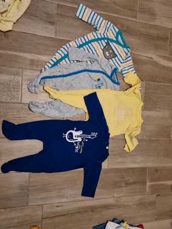 Lot de 4 pyjamas léger 3 mois