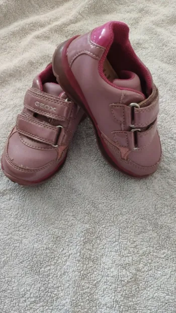 Chaussures Geox fille 23 lumières rose