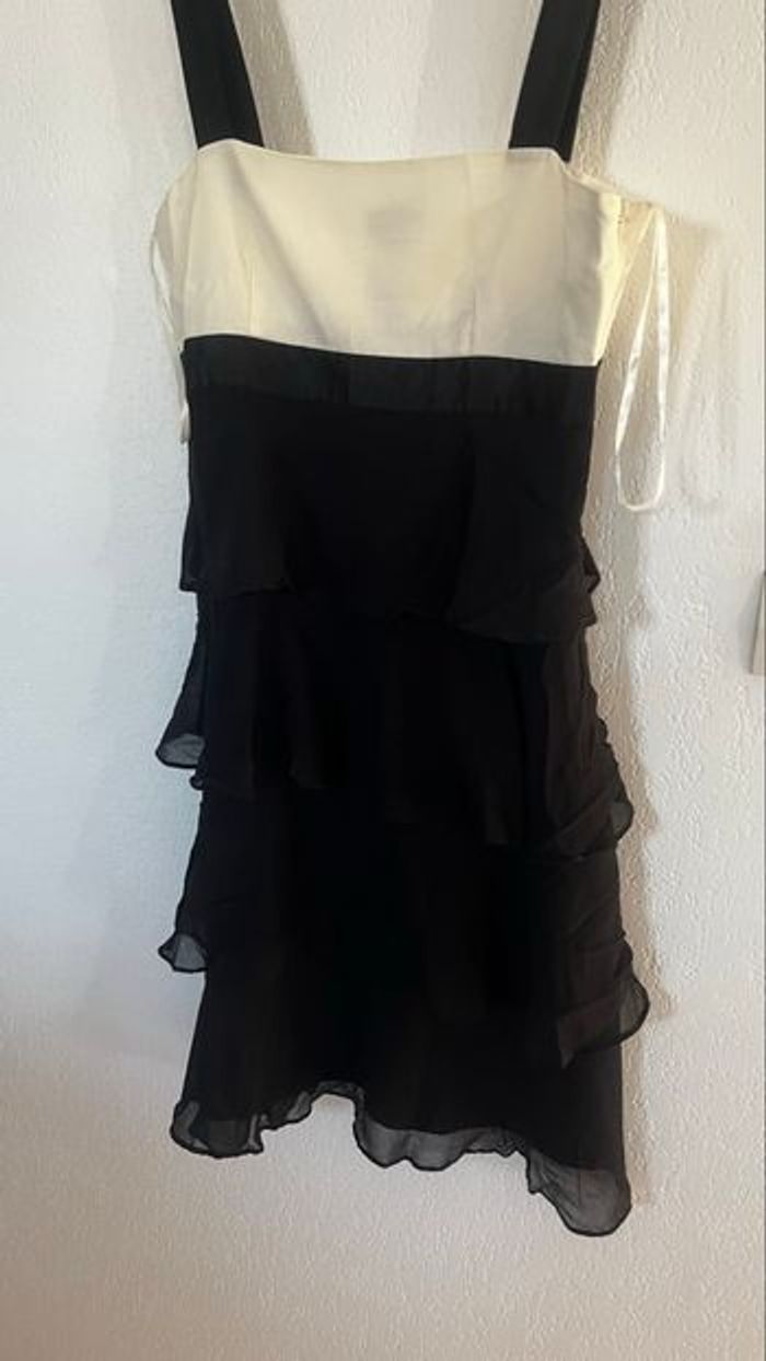 Robe. Habillée chic 123  en polyester et soie - photo numéro 2