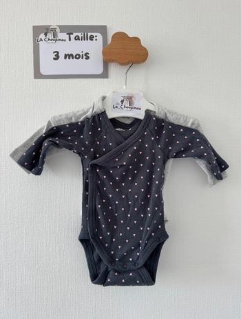 Lot 2 bodies manches longues - taille 3 mois 🌸