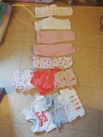 Lot bodies +leggings +tee-shirts