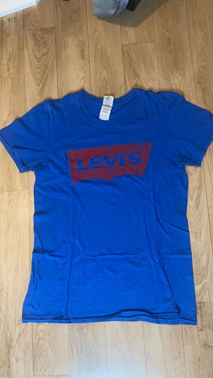 Tee-shirts - photo numéro 2