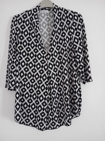 Haut noir et blanc
