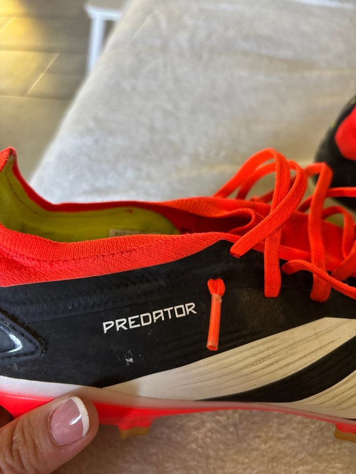 Crampons predator taille 44 - photo numéro 2