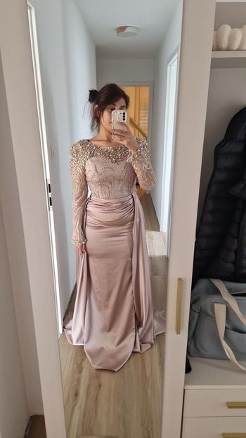 Robe de soirée beige