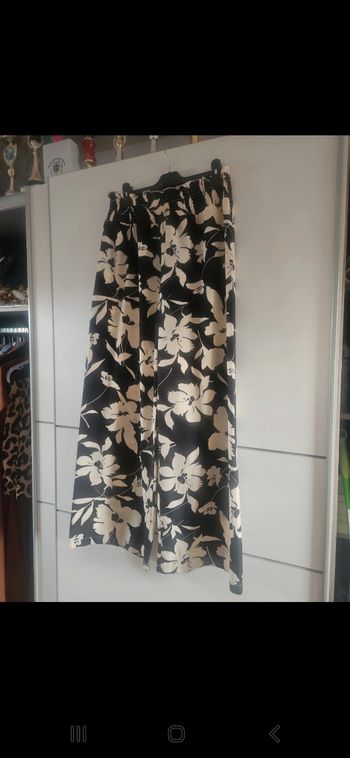 Pantalon large taille L convient XL