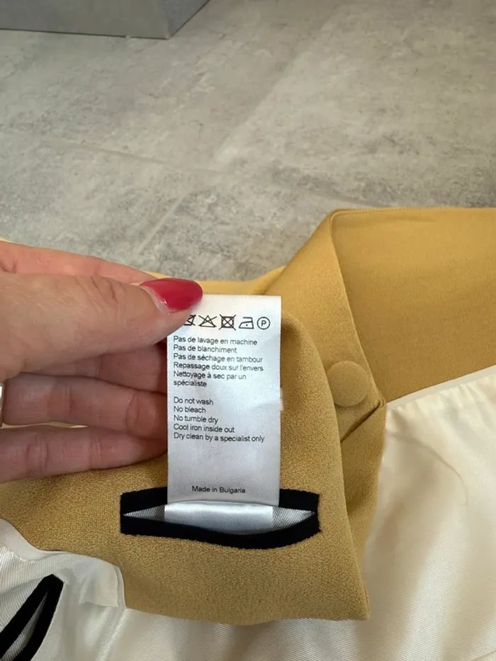 Tailleur ensemble blazer et pantalon Maison Sarah Lavoine doré taille XS parfait état - photo numéro 11
