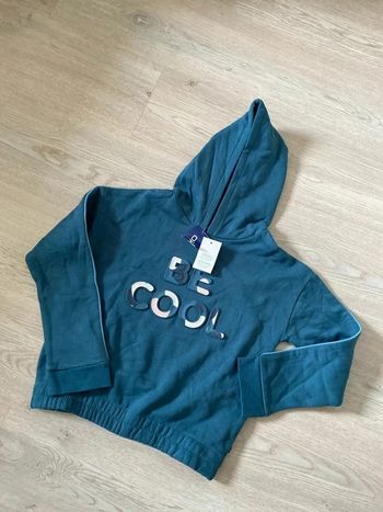 Sweat à capuche pull Okaidi Okaïdi taille 10 ans Neuf