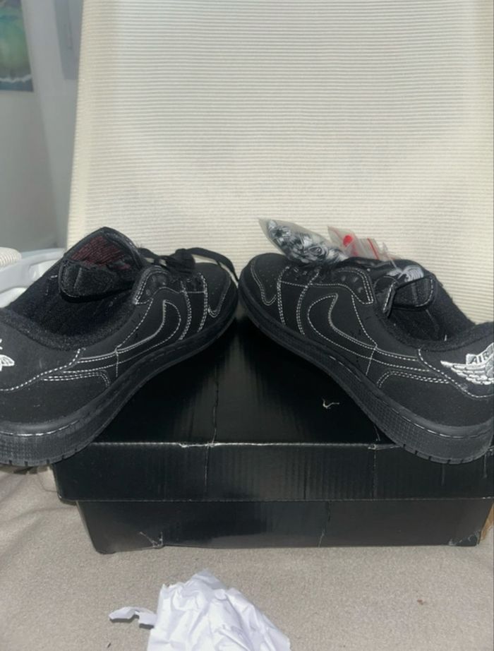 Nike Noir - photo numéro 3