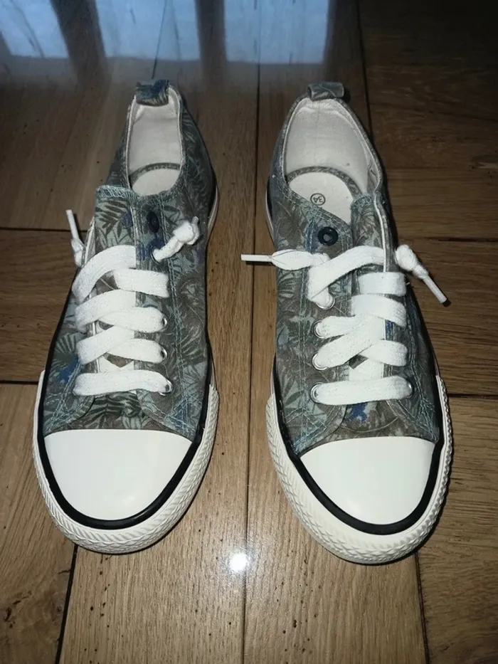 Chaussures taille 34