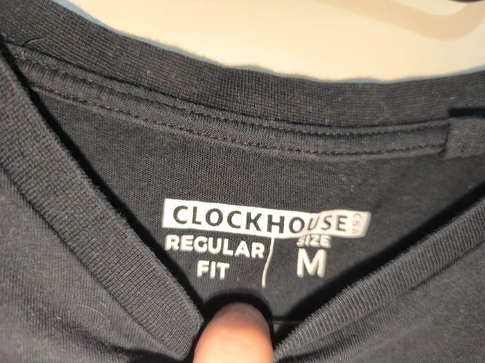 T-shirt clock house - photo numéro 5
