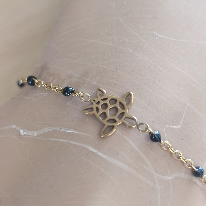 Bracelet tortue noir et doré