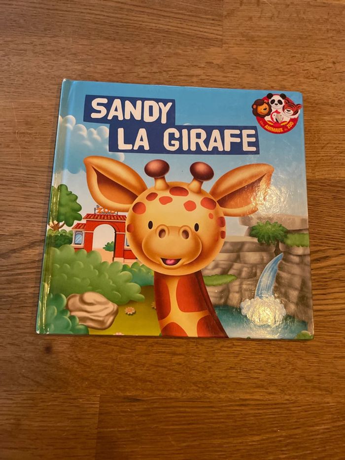 Livre collection Les animaux du zoo Sandy la girafe avec une figurine girafe - photo numéro 4
