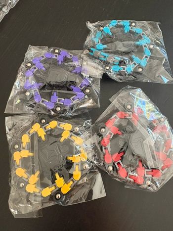 Pack fidgets toys 4 pièces – Neuf – Idéal TDAH, stress, anxiété