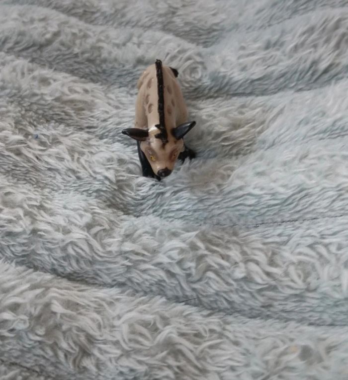 Figurine shenzy le roi lion disney nestle