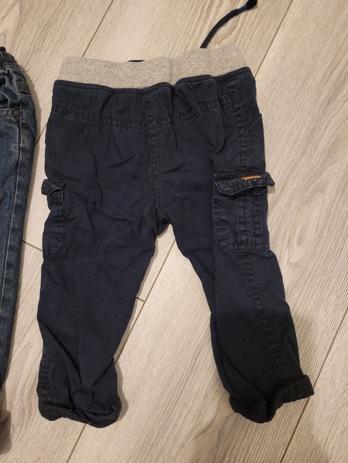 Lot de 2 pantalons taille 12 mois - photo numéro 4