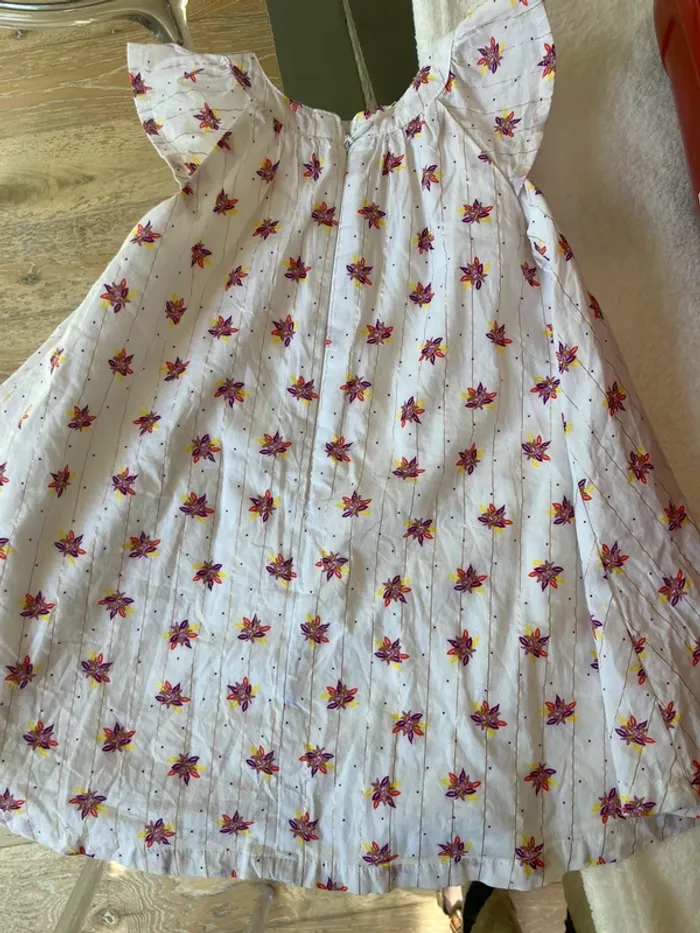 Robe dpam 18 mois - photo numéro 4