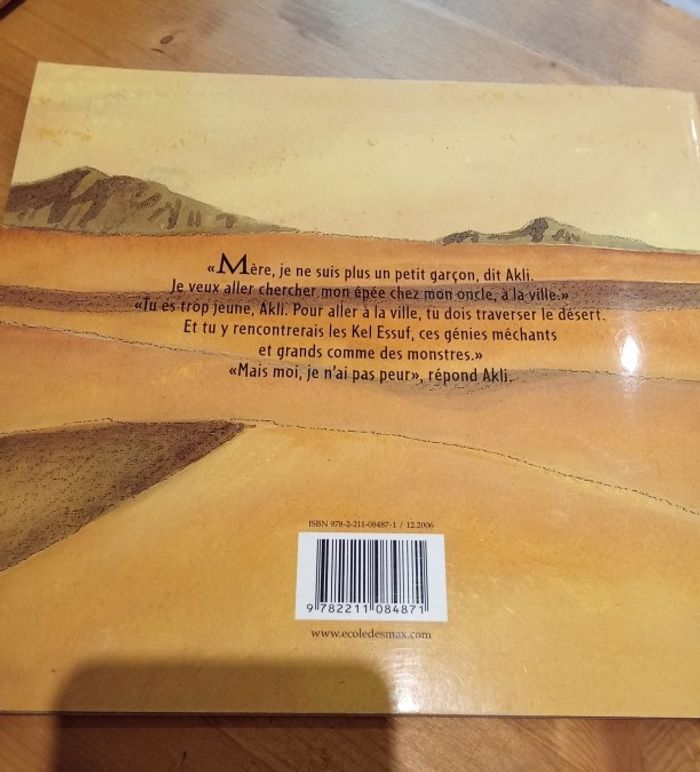 livre pour enfant Akli prince du désert - photo numéro 2