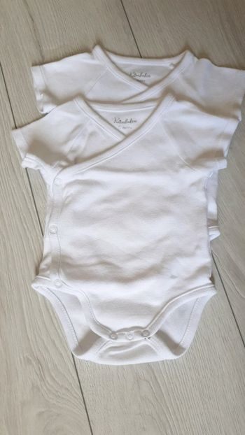 Bodies bébé fille 3 mois