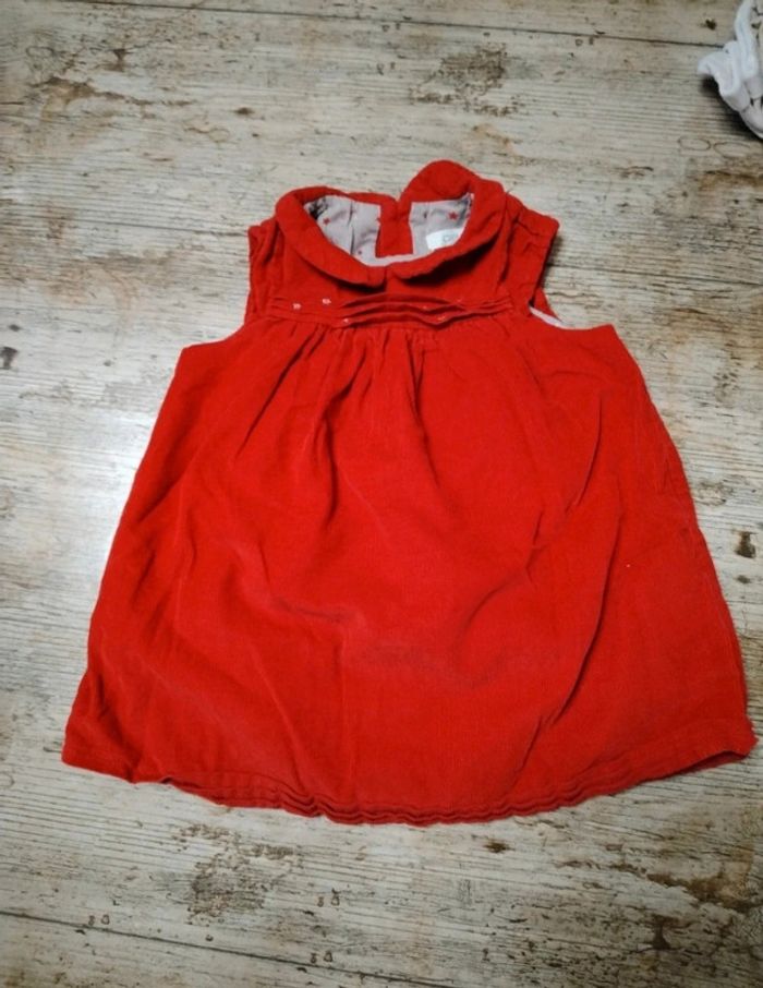Jolie robe en velours côtelé fille 3 mois
