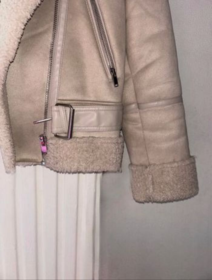 Manteau en fausse fourrure peau lainée - photo numéro 4