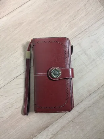 Portefeuille en cuir bordeaux
