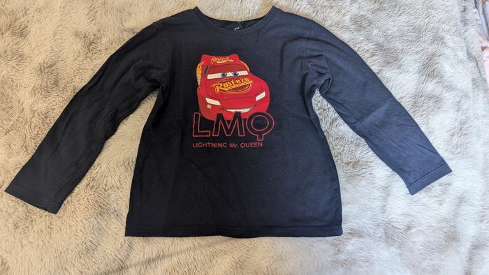 T-Shirt manches longues Disney Cars taille 3-4 ans - photo numéro 1