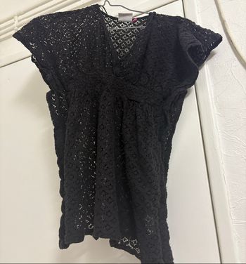 Cache maillot de bain en dentelle