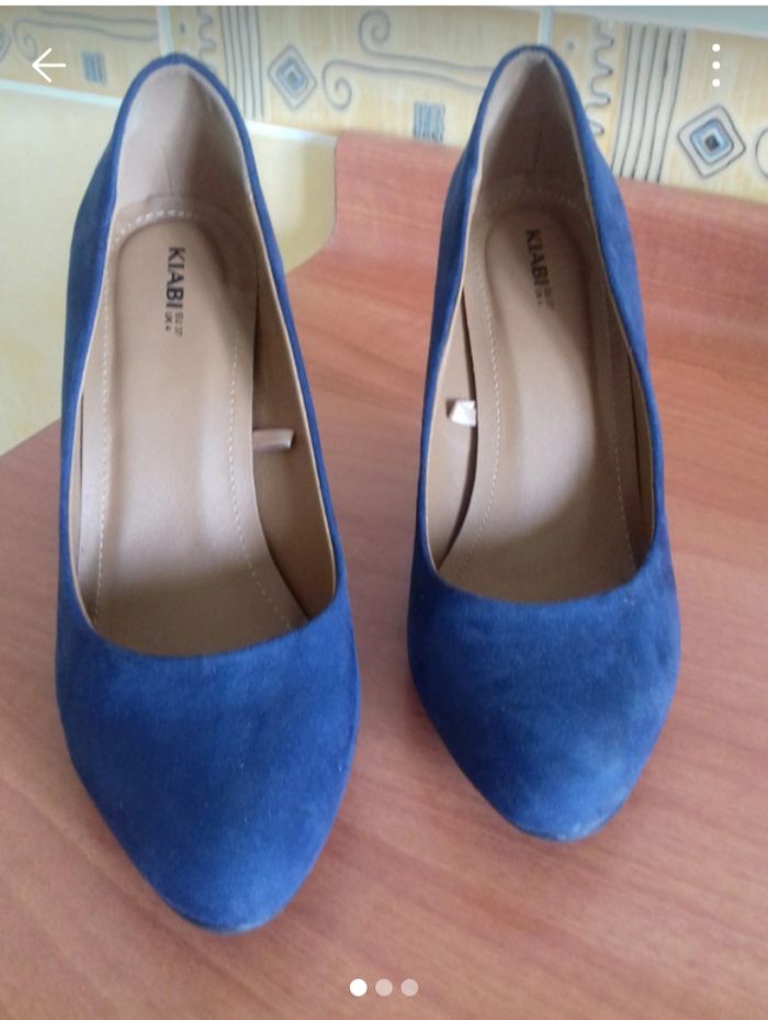 Escarpins bleu taille 37