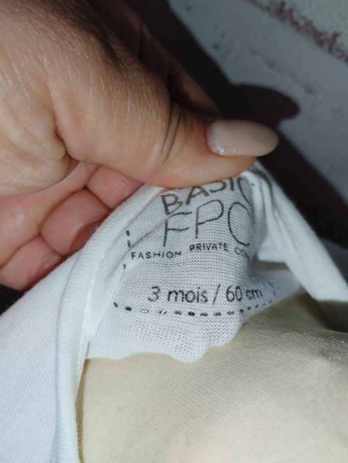 Tee shirt manche longue 3mois fille - photo numéro 2