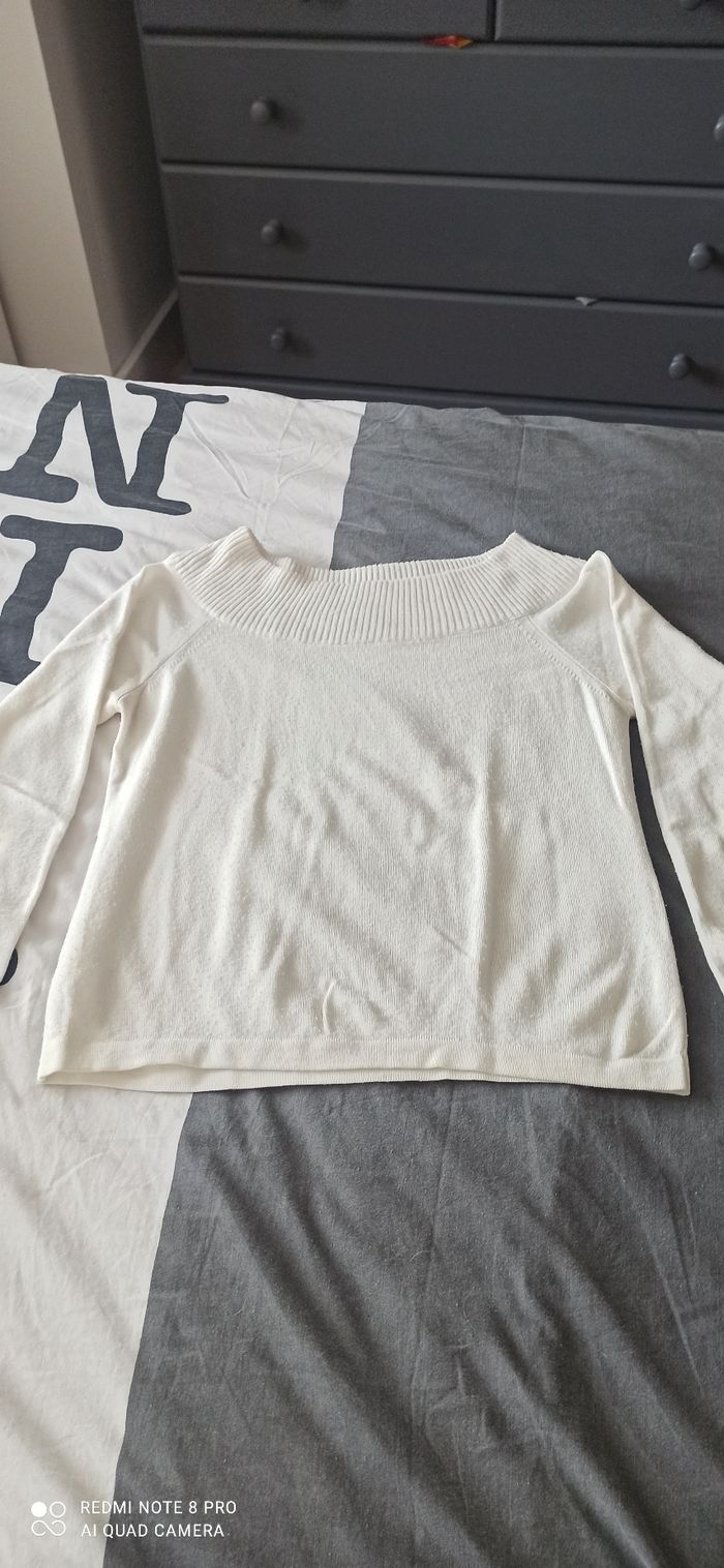 Pull creme t. 38