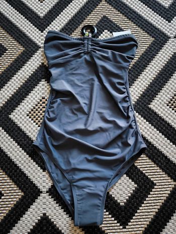 Maillot de bain taille 36 bain de soleil neuf