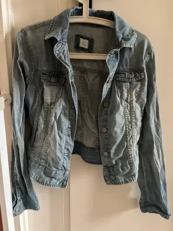 Veste en jean Camaïeu t.36 tbe bleu clair