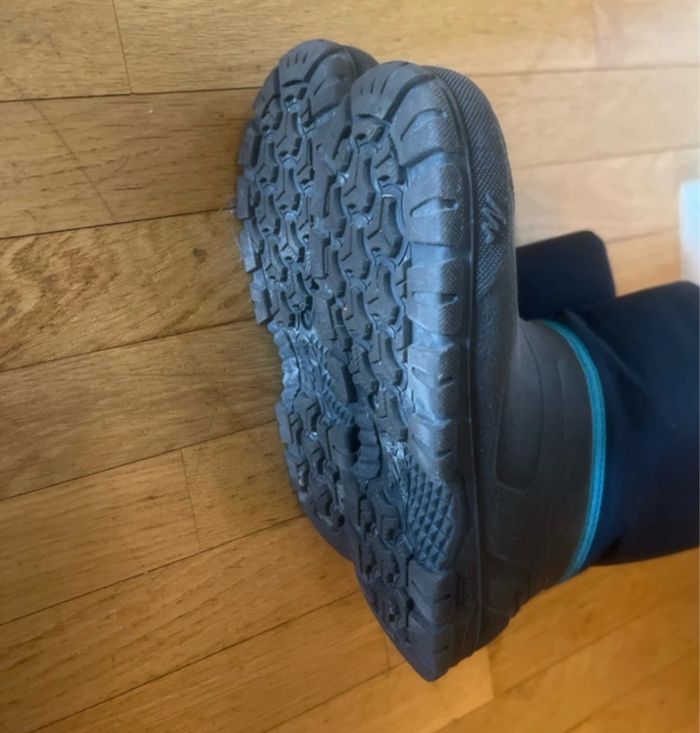 Bottes de neige quechua décathlon 34/35 - photo numéro 3