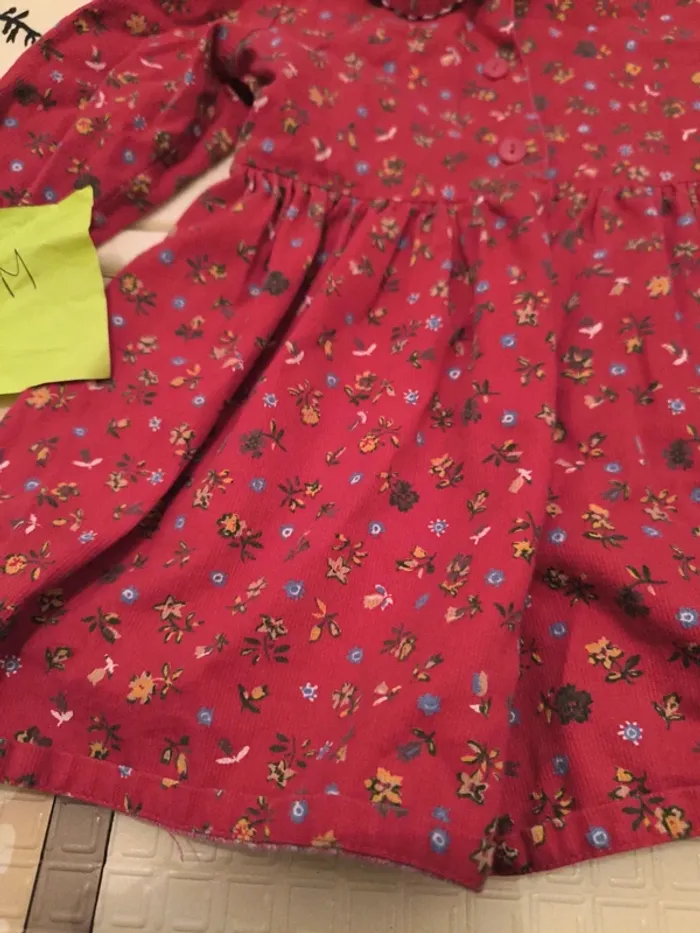 Belle robe velours - photo numéro 3